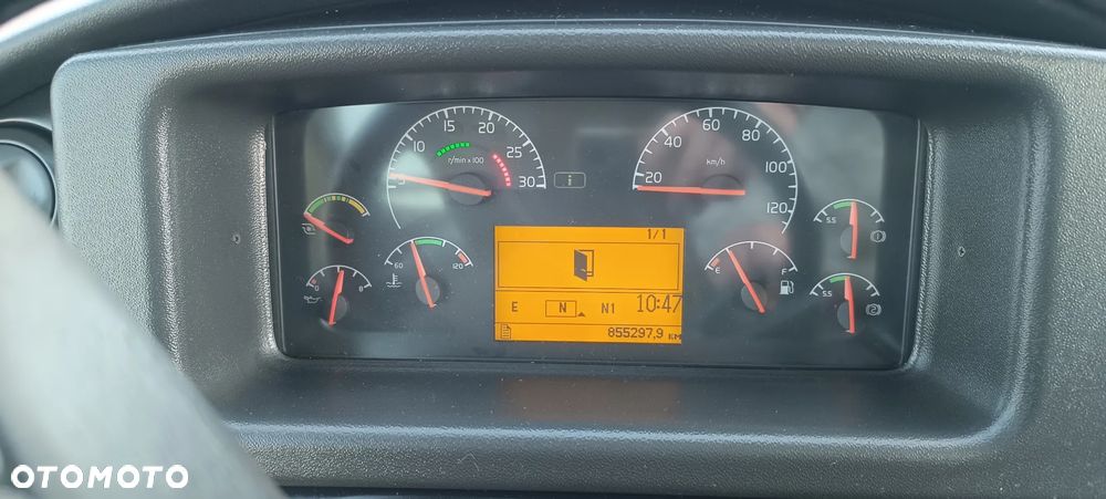 Volvo - 27