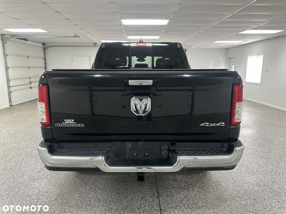 RAM 1500 - 8