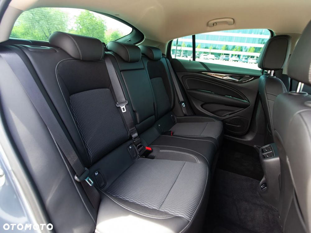 Opel Insignia 2.0 CDTI Automatik Edition - 17