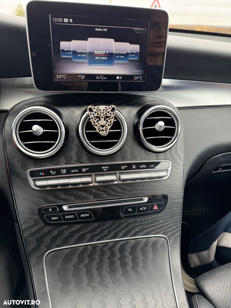 Mercedes-Benz GLC Coupe 220 d 4Matic 9G-TRONIC AMG Line - 4