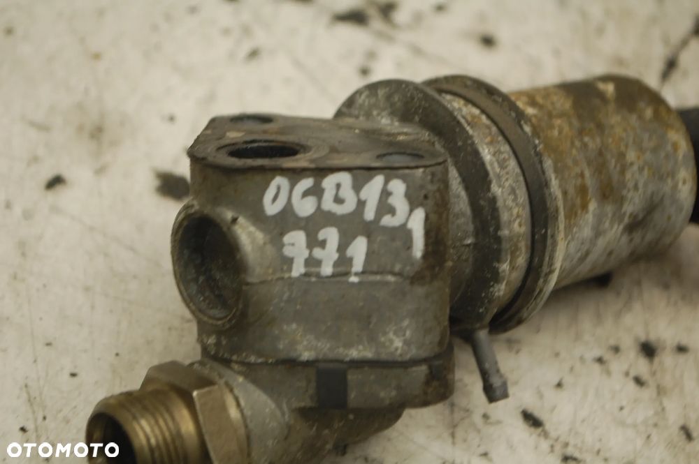 ZAWÓR EGR 06B131771 AUDI A4 B6 B7 1.6 ALZ VW PASSAT B5 - 4