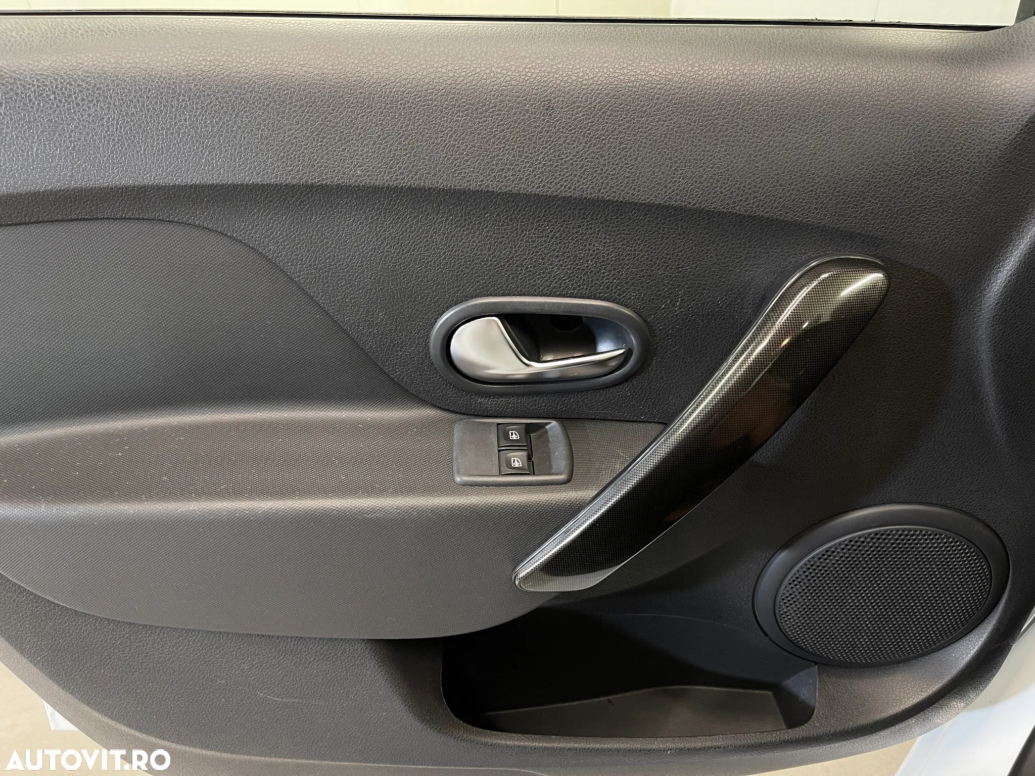Dacia Logan 1.5 Blue dCi Laureate - 16