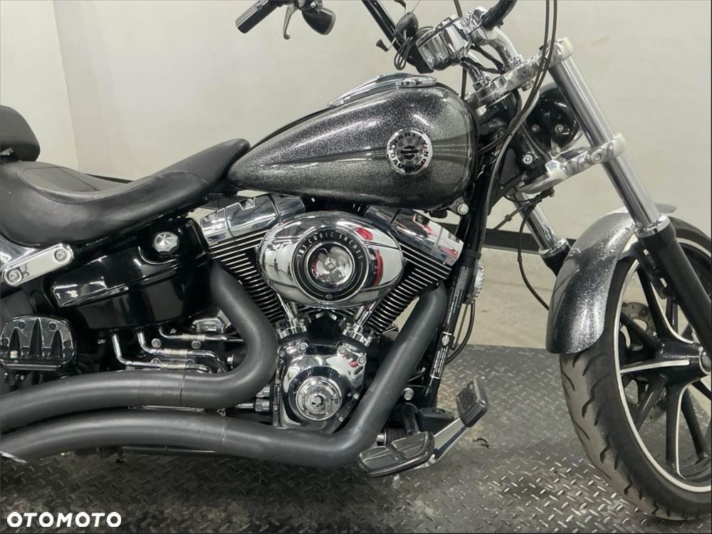 Harley-Davidson FXSB Breakout - 6