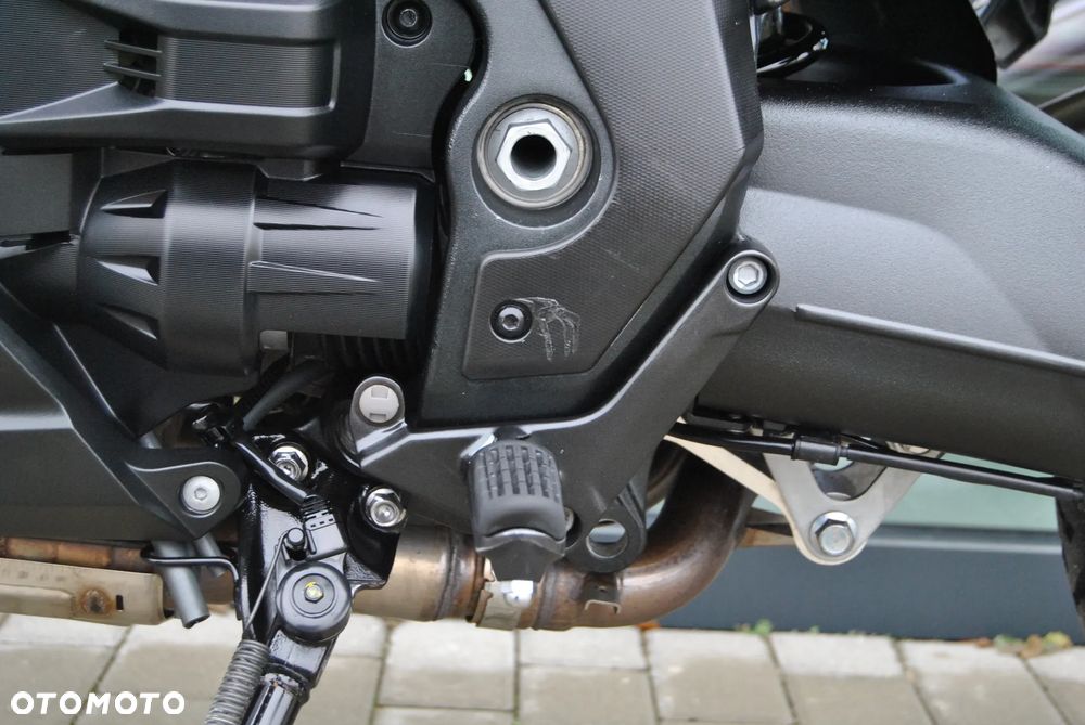 Honda VFR - 20