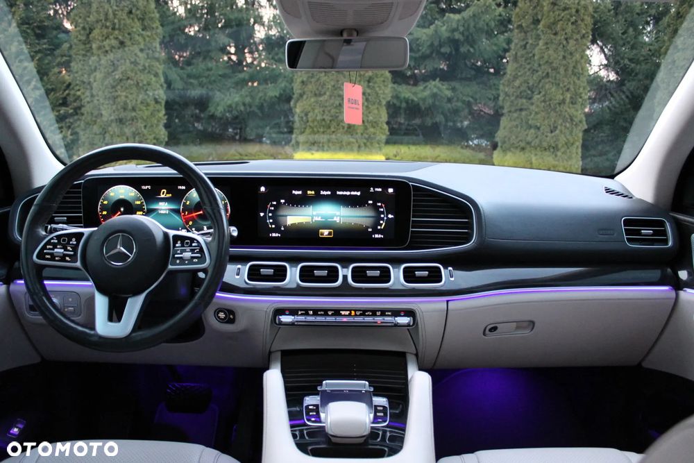 Mercedes-Benz GLE - 28