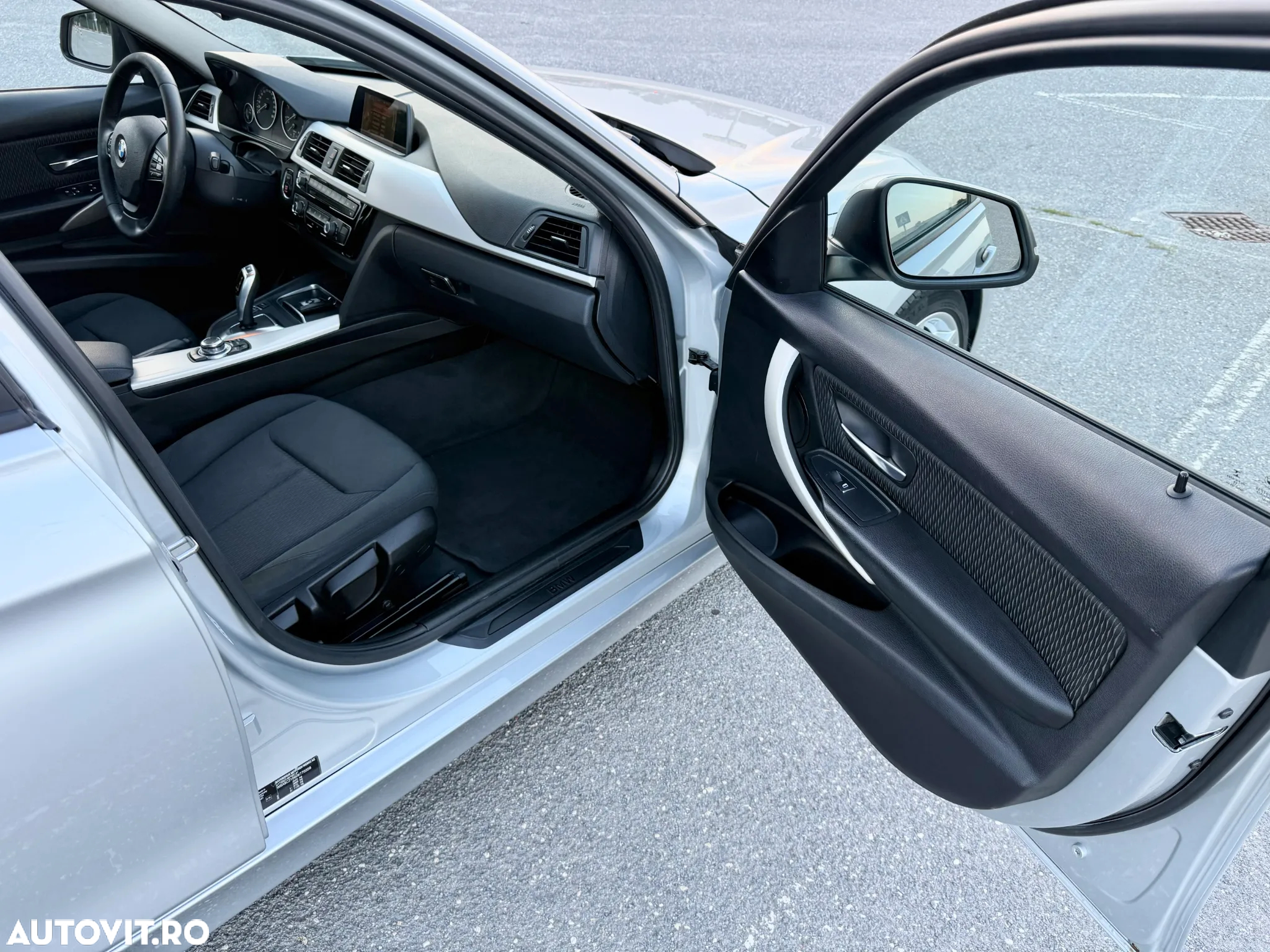 BMW Seria 3 318d Aut. Advantage - 6