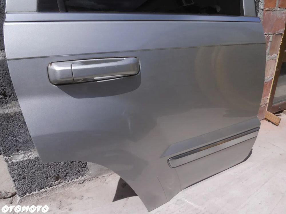 JEEP GRAND CHEROKEE III 04-10 DRZWI PRAWY TYŁ KOMPLETNE PRZYCIEMNIANA SZYBA PANEL BOCZEK BOSTON PREMIUM AUDIO - 3