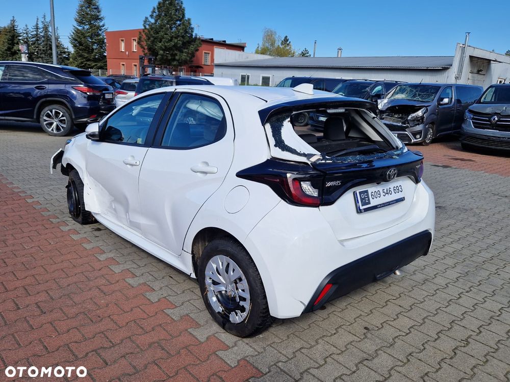 Toyota Yaris Hybrid 1.5 Active - 6