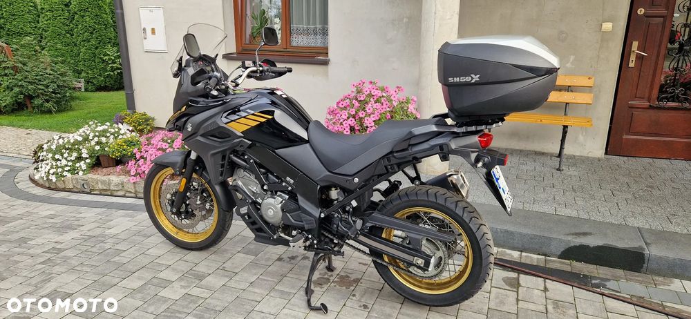 Suzuki V-STROM - 5