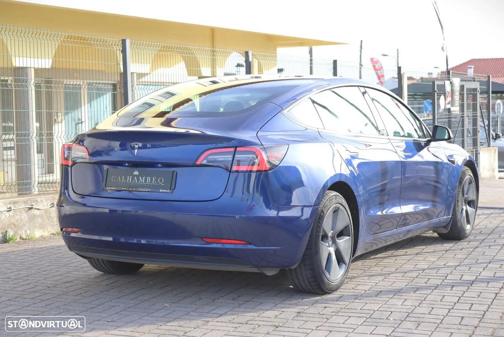 Tesla Model 3 Standard Range Plus RWD - 4