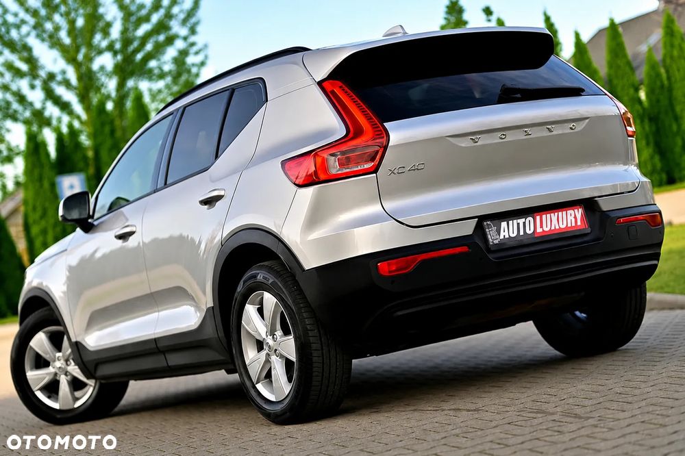 Volvo XC 40 D3 Momentum - 4