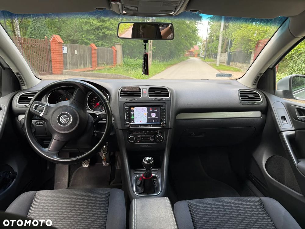 Volkswagen Golf - 9