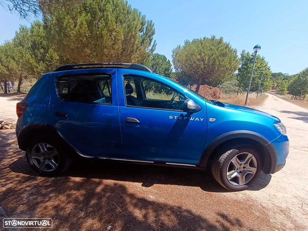 Dacia Sandero 0.9 TCe Stepway - 4