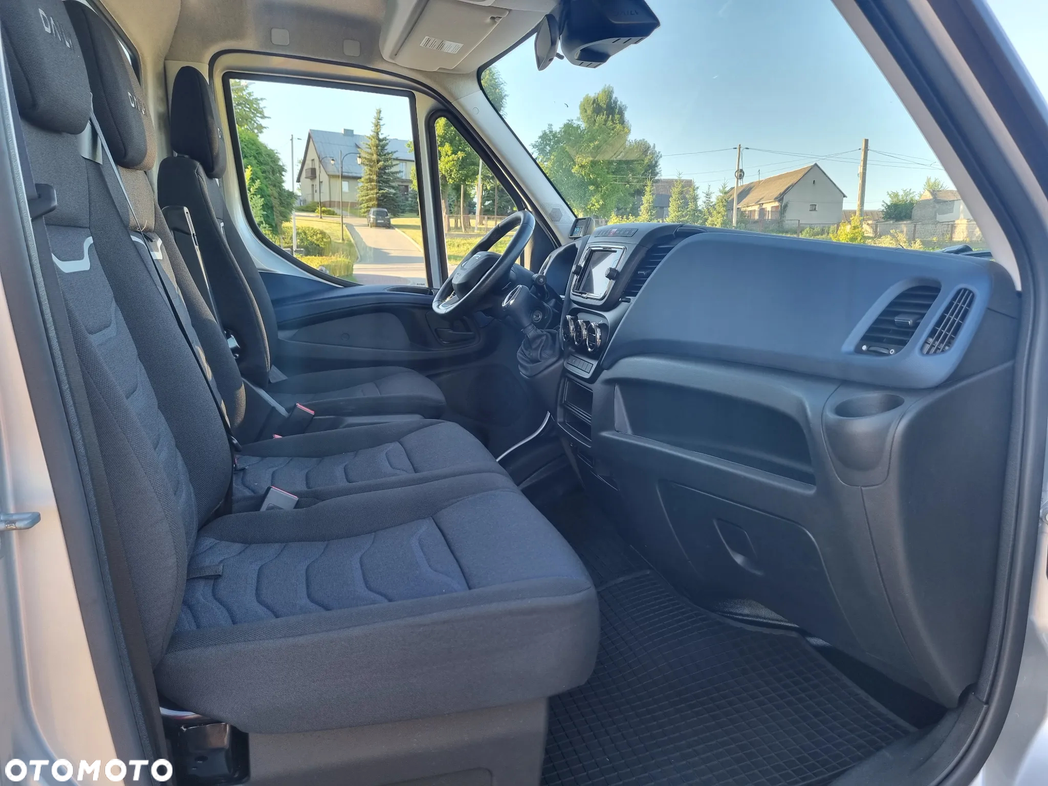 Iveco Daily 50-180 Hi-Matic Chłodnia 8-Palet -20/+20 Zasilanie Stacjonarne 230V Agregat ZANOTTI 350 / UNIKAT / - 16