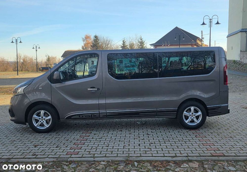 Renault Trafic - 8