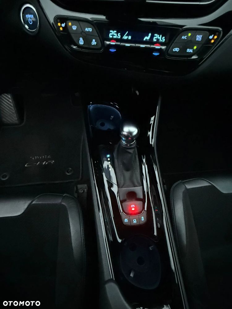 Toyota C-HR 1.8 Hybrid Selection - 32
