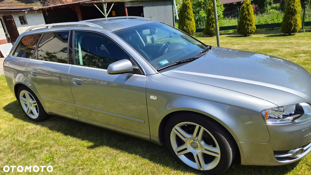 Audi A4 Avant 2.0 TDI - 4