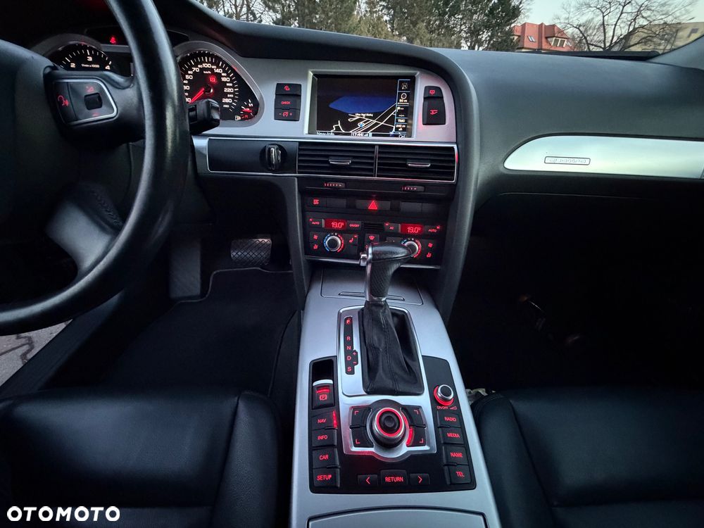 Audi A6 Avant 3.0 TDI DPF quattro tiptronic - 19