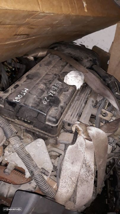 DAEWOO NUBIRA 2002 2.0 GASOLINA MOTOR MT063 - 1