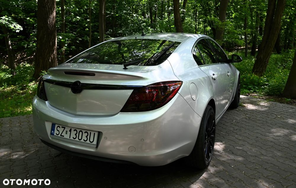 Opel Insignia - 18