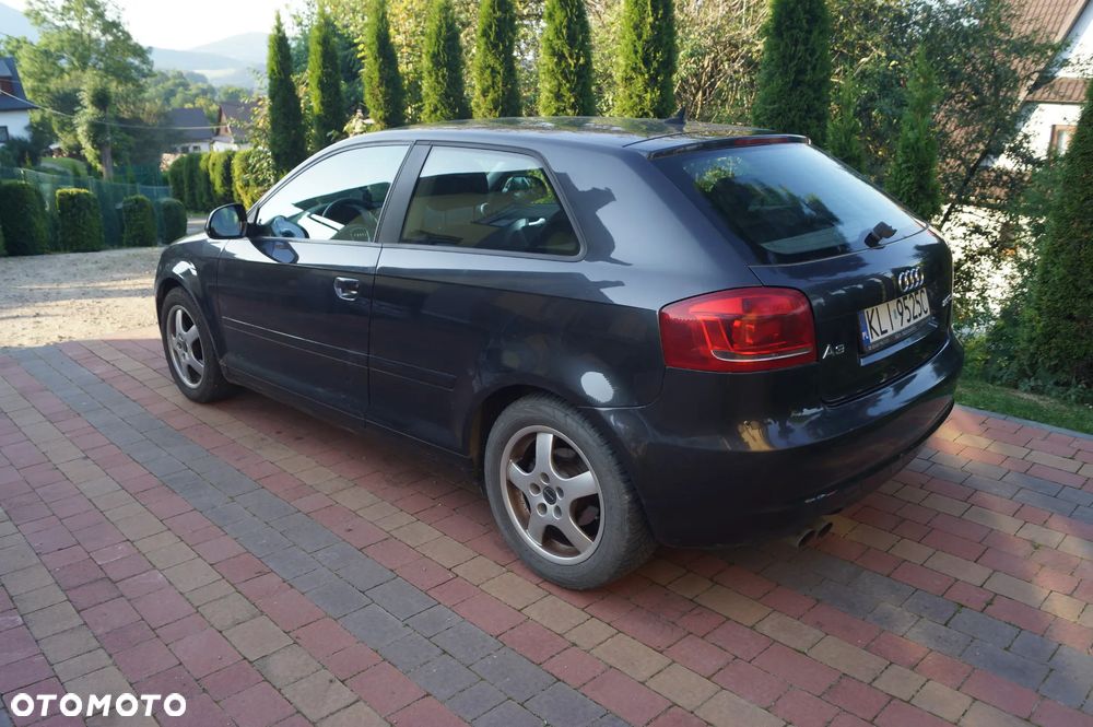 Audi A3 3-drzwiowe 2.0 TDI Attraction - 22
