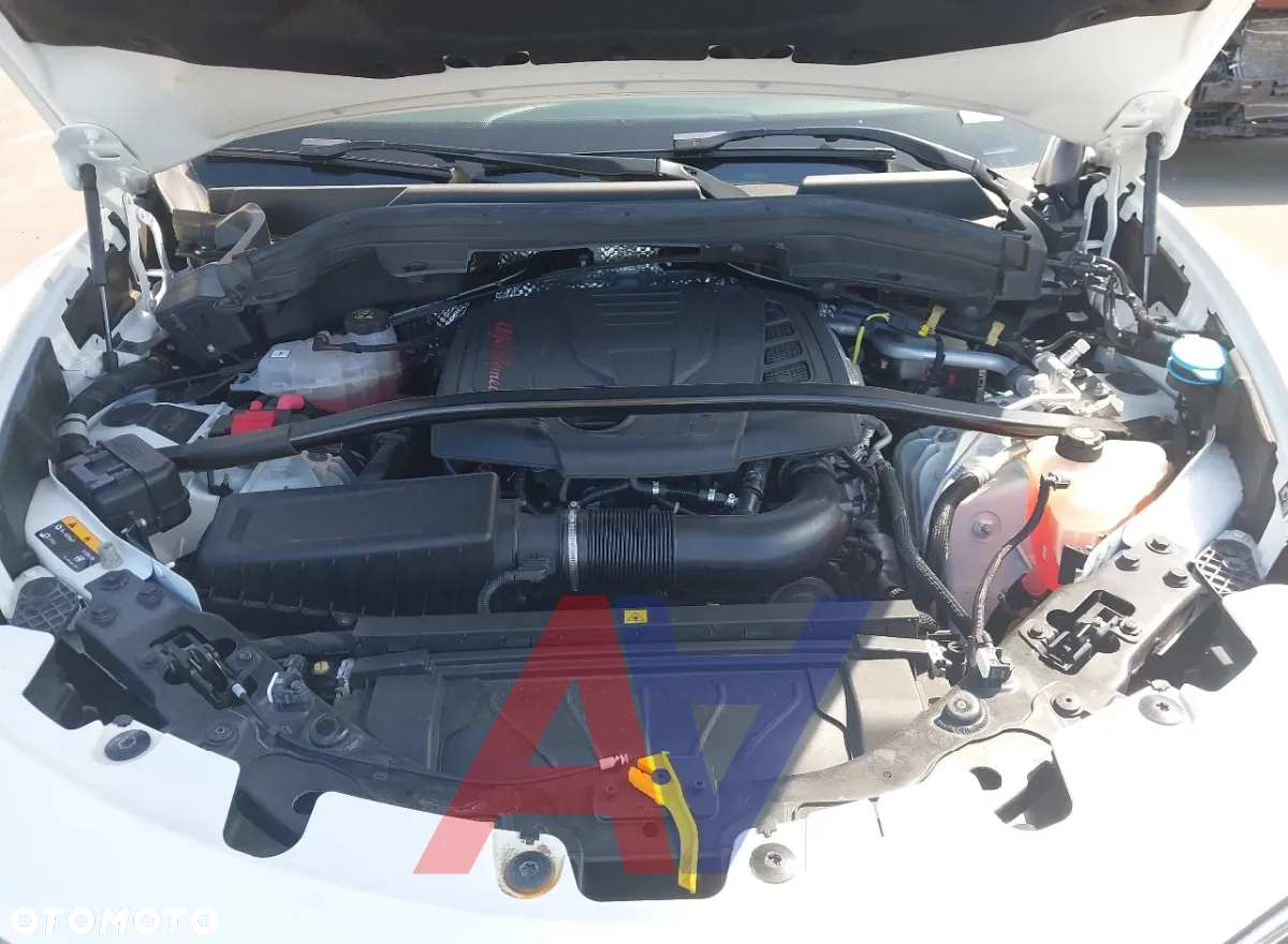 Alfa Romeo Stelvio 2.0 Turbo Veloce TI Q4 - 12