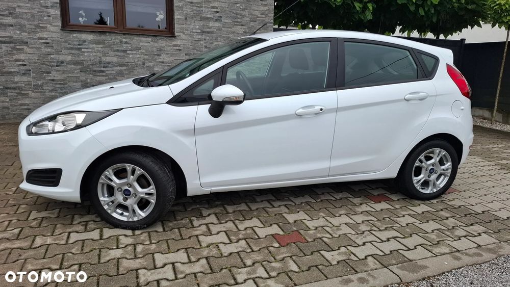 Ford Fiesta 1.6 TDCi SYNC Edition - 2