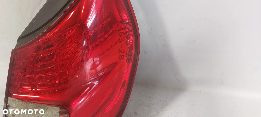 .  TYL TYLNA LAMPA PRAWA RENAULT SCENIC 2 LIFT - 2