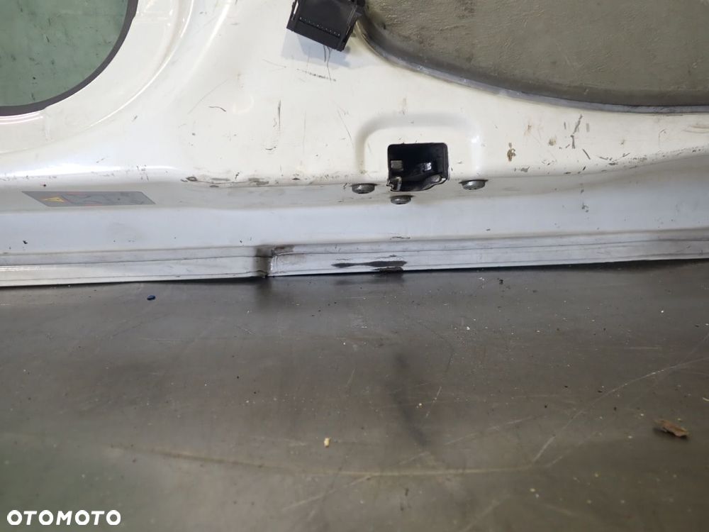 DRZWI LEWY TYŁ SKRZYDŁO OPEL VIVARO A TRAFIC II - 24