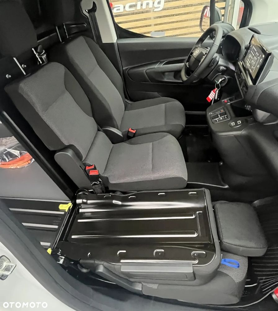 Toyota Proace City - 20