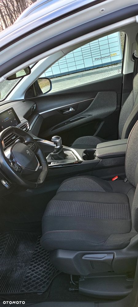 Peugeot 3008 1.5 BlueHDi Active S&S - 11