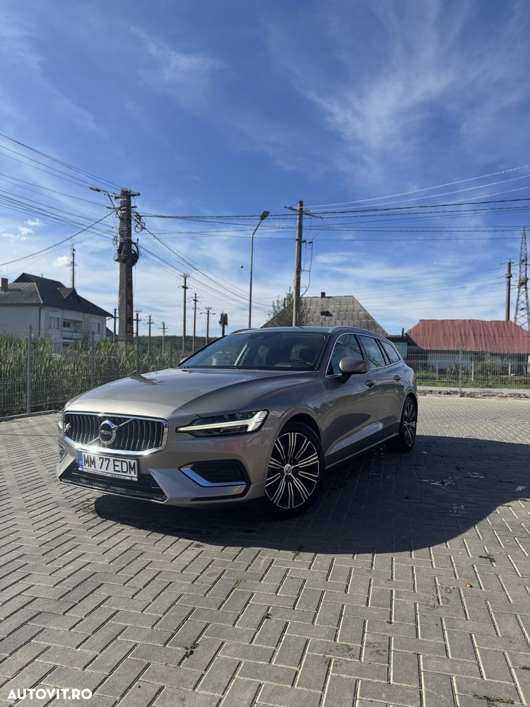 Volvo V60 D4 AWD Geartronic Inscription - 1