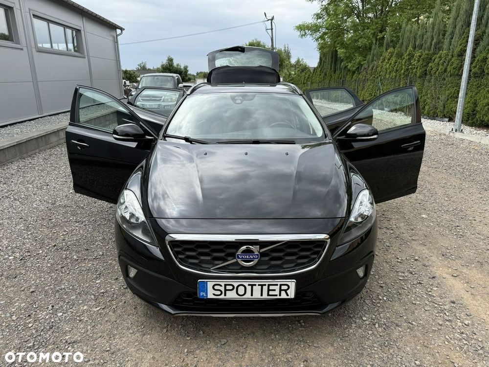 Volvo V40 Cross Country - 23