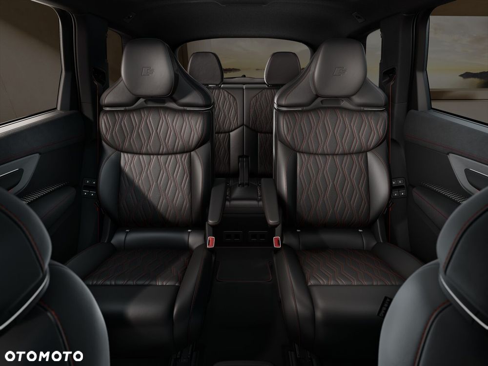 Audi Q9 - 9