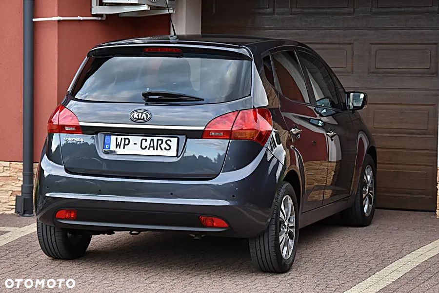 Kia Venga 1.4 CVVT Dream Team Edition - 10