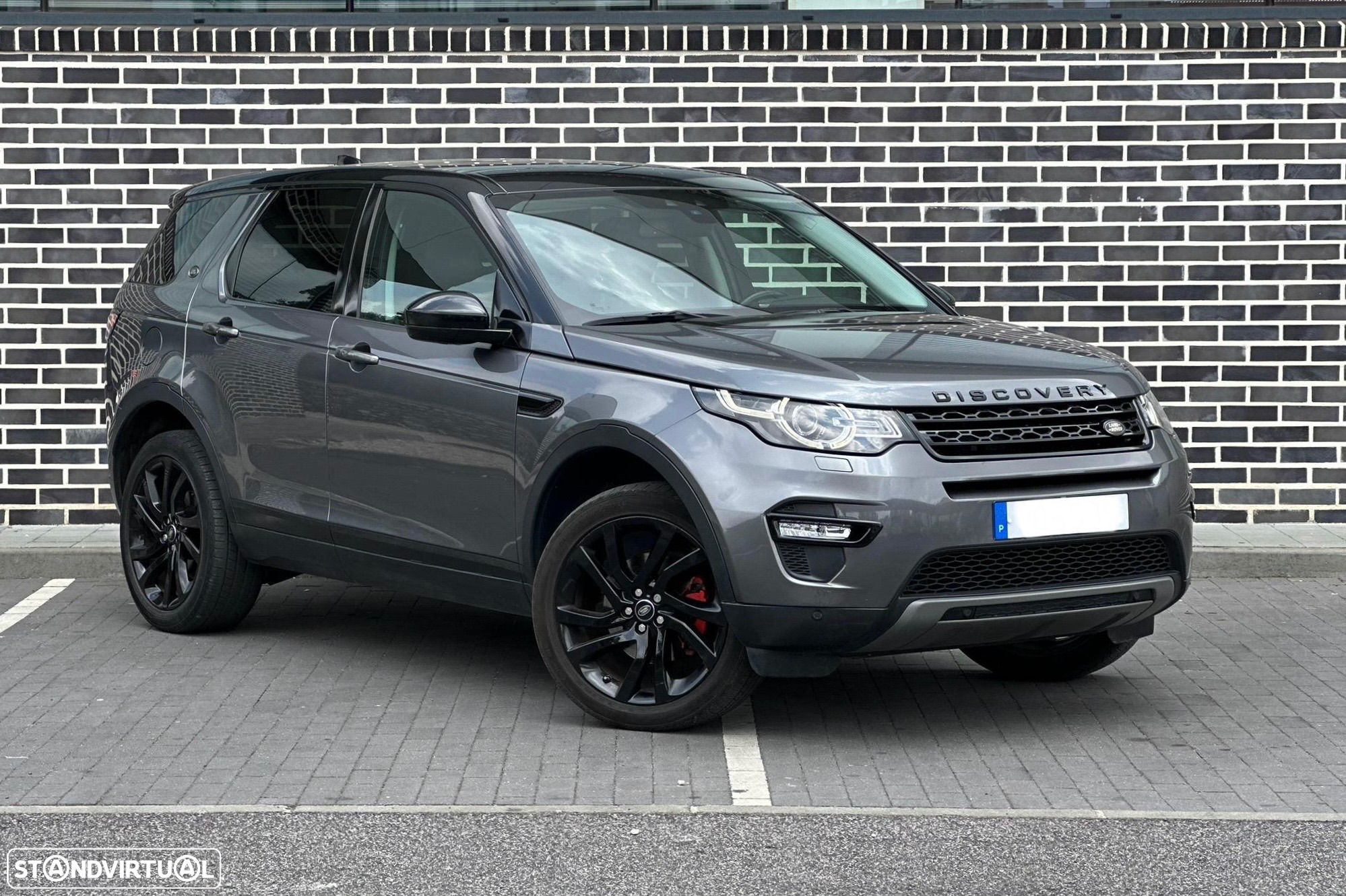 Land Rover Discovery Sport 2.0 D AWD HSE - 1