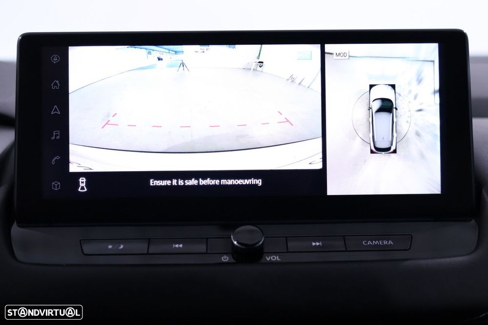 Nissan Qashqai 1.3 DIG-T N-Connecta - 23