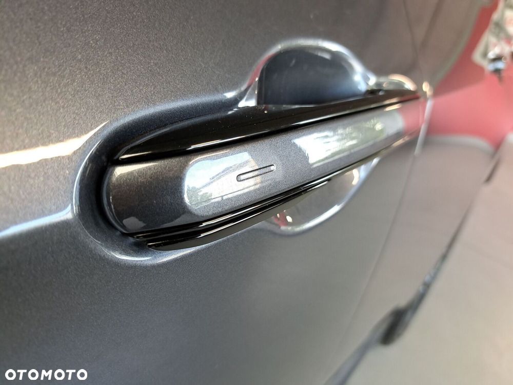 Lexus NX 350h Omotenashi AWD - 37