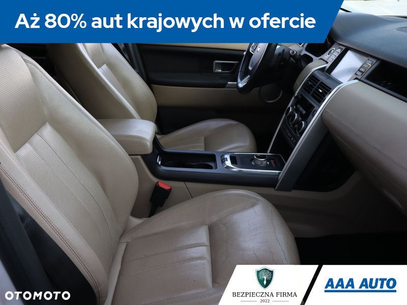 Land Rover Discovery Sport - 11