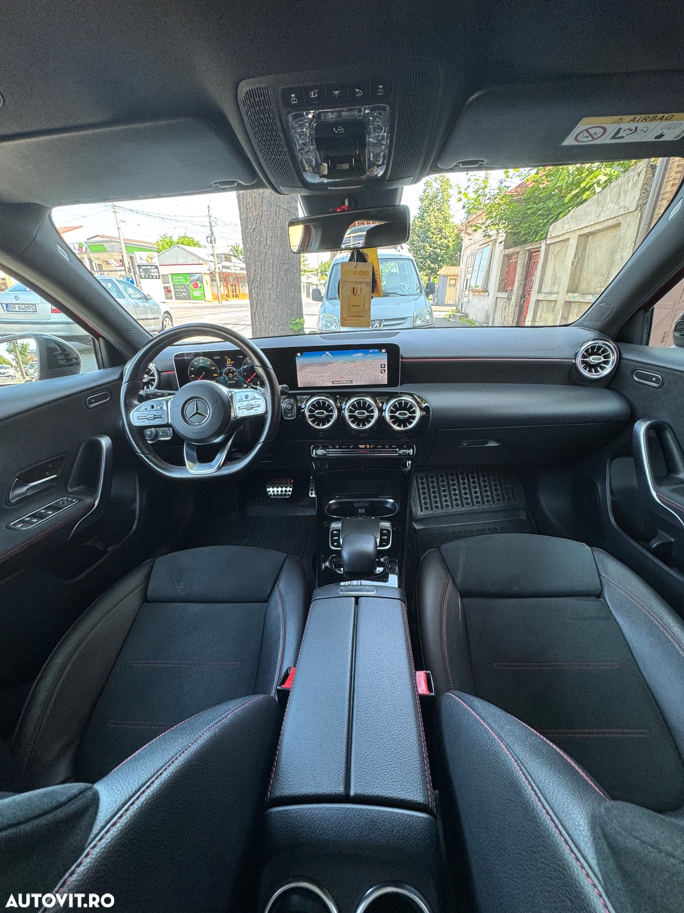 Mercedes-Benz A 200 4MATIC Aut. - 12