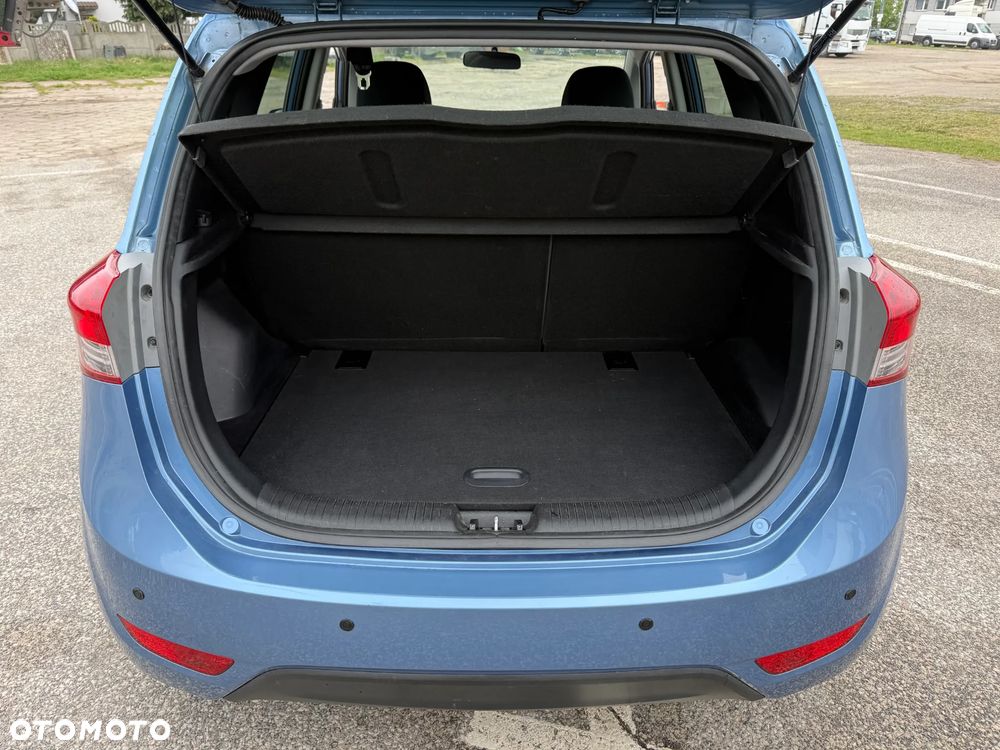 Hyundai ix20 1.4 blue Comfort - 6