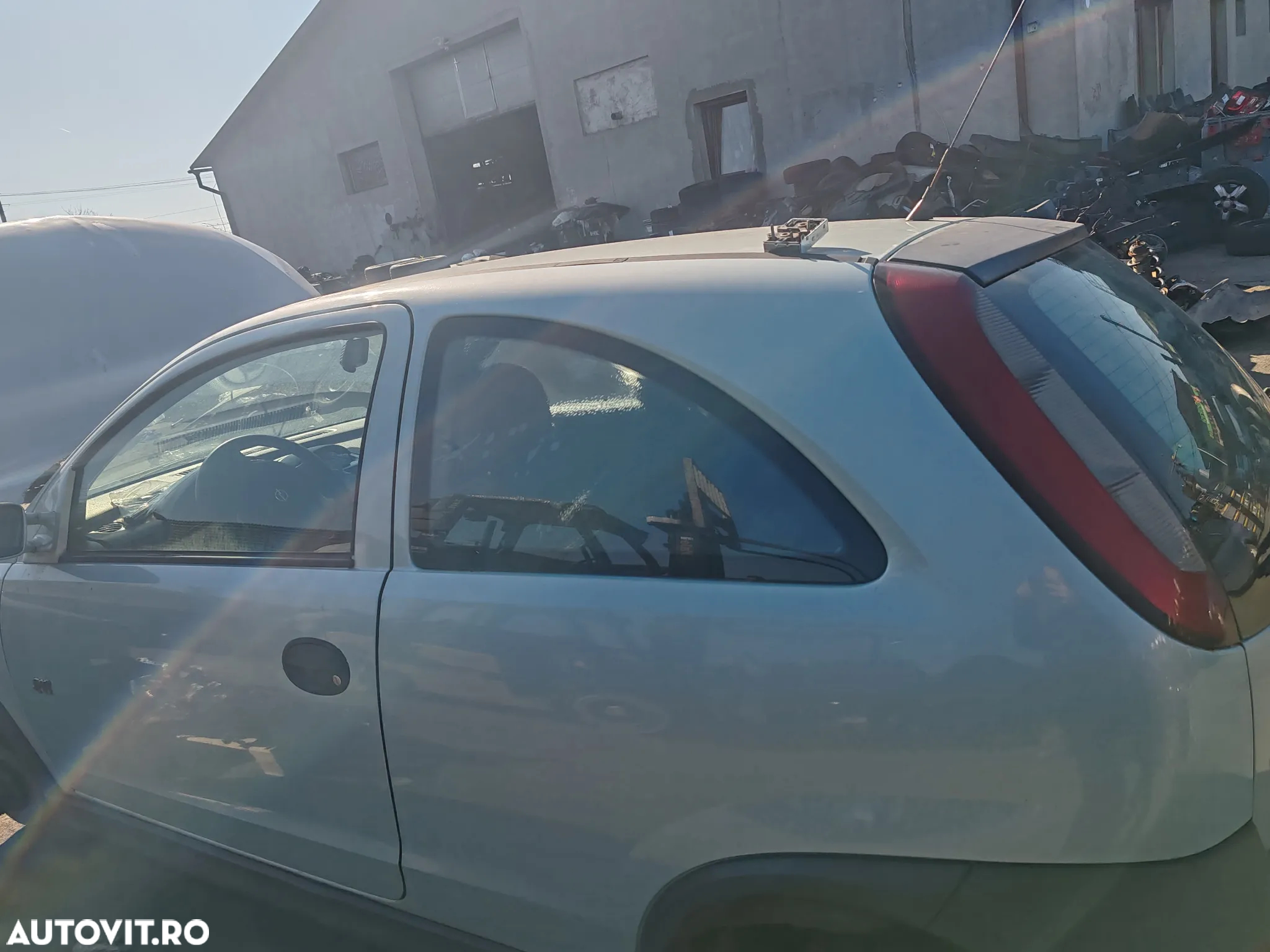 Dezmembram Opel Corsa din 2000 motor de 1.4 benzina - 4