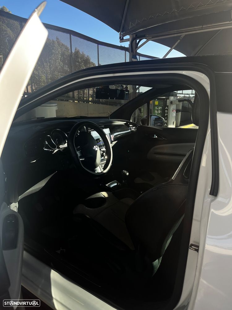 Citroën DS3 1.6 HDi Airdream So Chic - 6