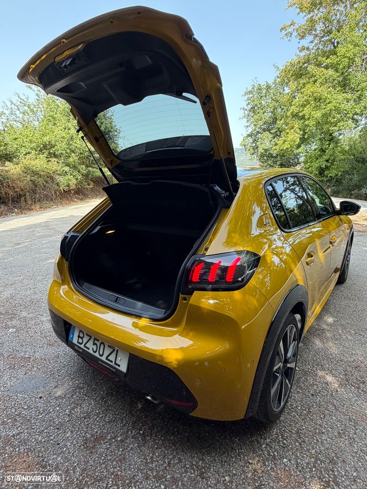 Peugeot 208 1.5 BlueHDi GT Line - 24