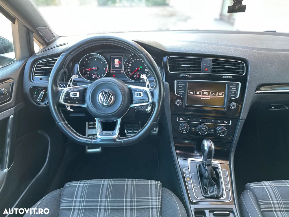 Volkswagen Golf GTD (BlueMotion Technology) DSG - 17