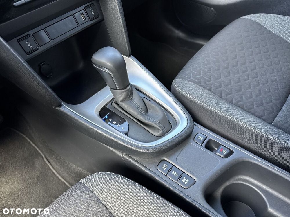 Toyota Yaris Cross Hybrid 1.5 Comfort - 25