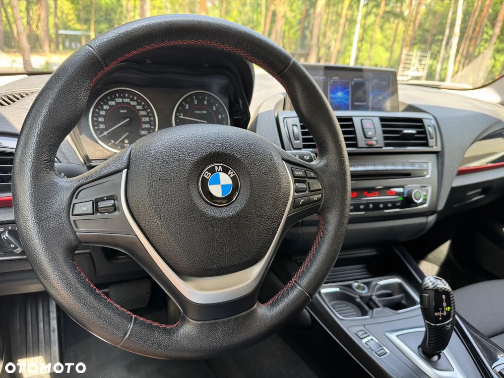 BMW Seria 1 116i Sport Line - 25