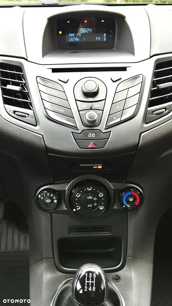 Ford Fiesta 1.25 Silver X (Trend) EU5 - 12