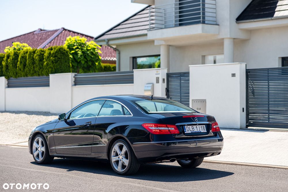 Mercedes-Benz Klasa E - 11