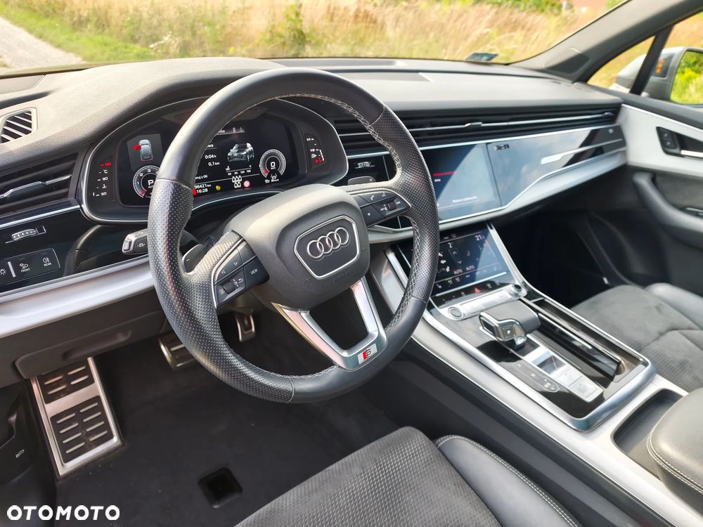 Audi Q7 - 6
